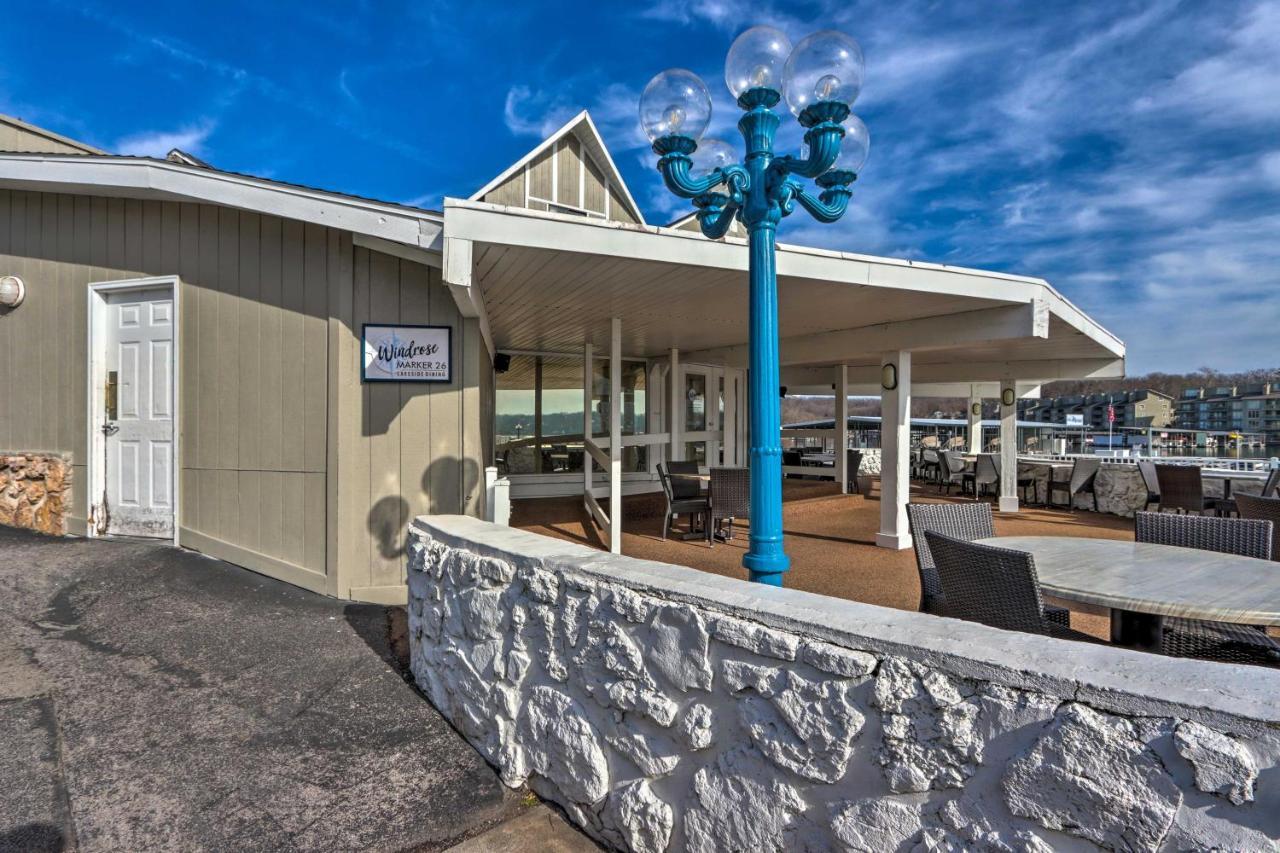 Hot Tub And Fire Pit Margaritaville Home! Osage Beach Esterno foto