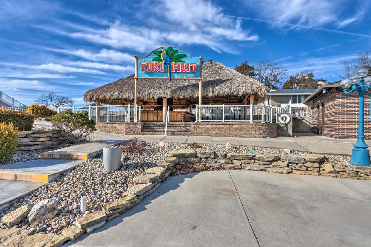 Hot Tub And Fire Pit Margaritaville Home! Osage Beach Esterno foto